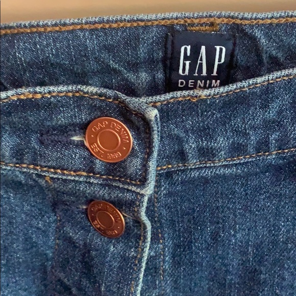 Gap button down jean skirt - Picture 3 of 3